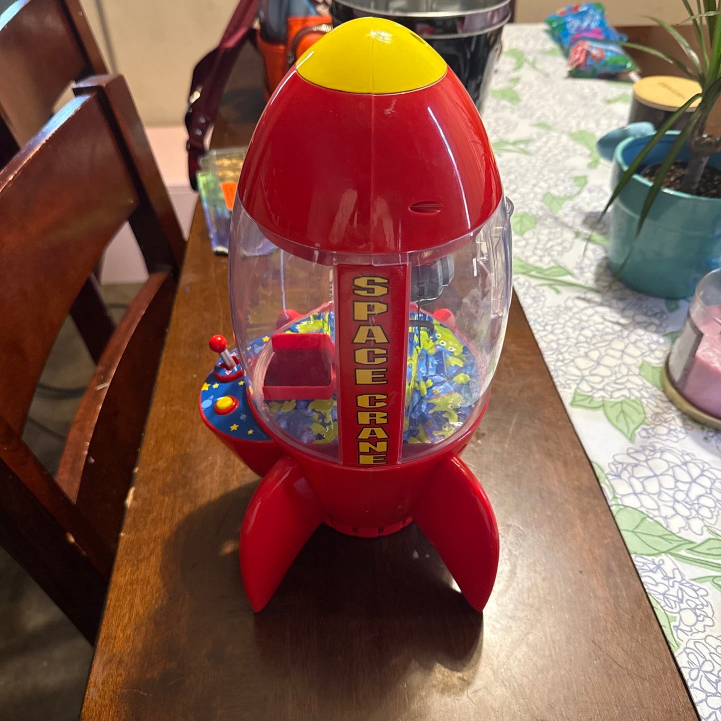 Disney Pixar Toy Story Alien Claw Machine Pizza Planet Space Crane Works Great